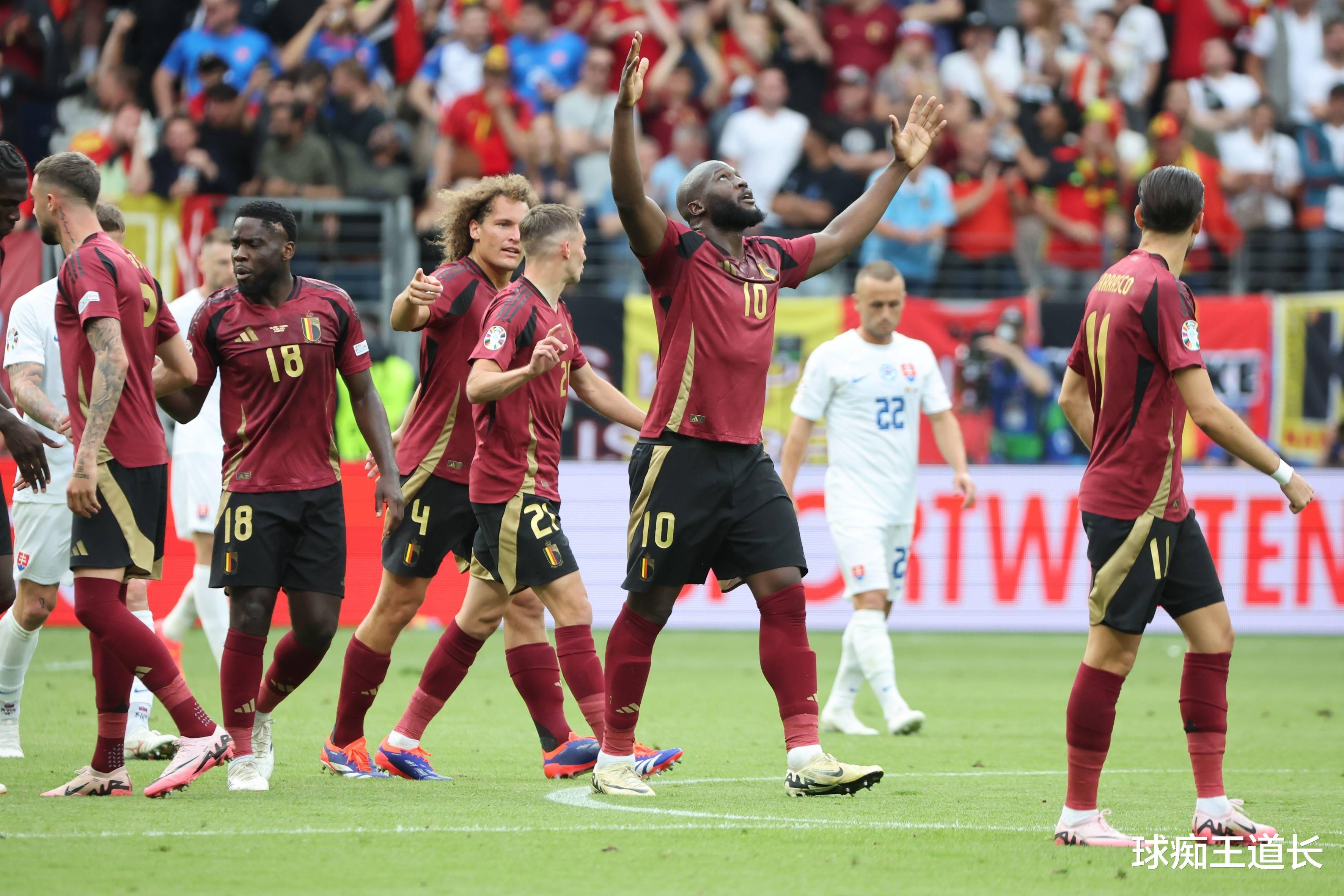 欧预赛决赛火爆开战，球队战术分析详尽(欧预赛赛程2021)